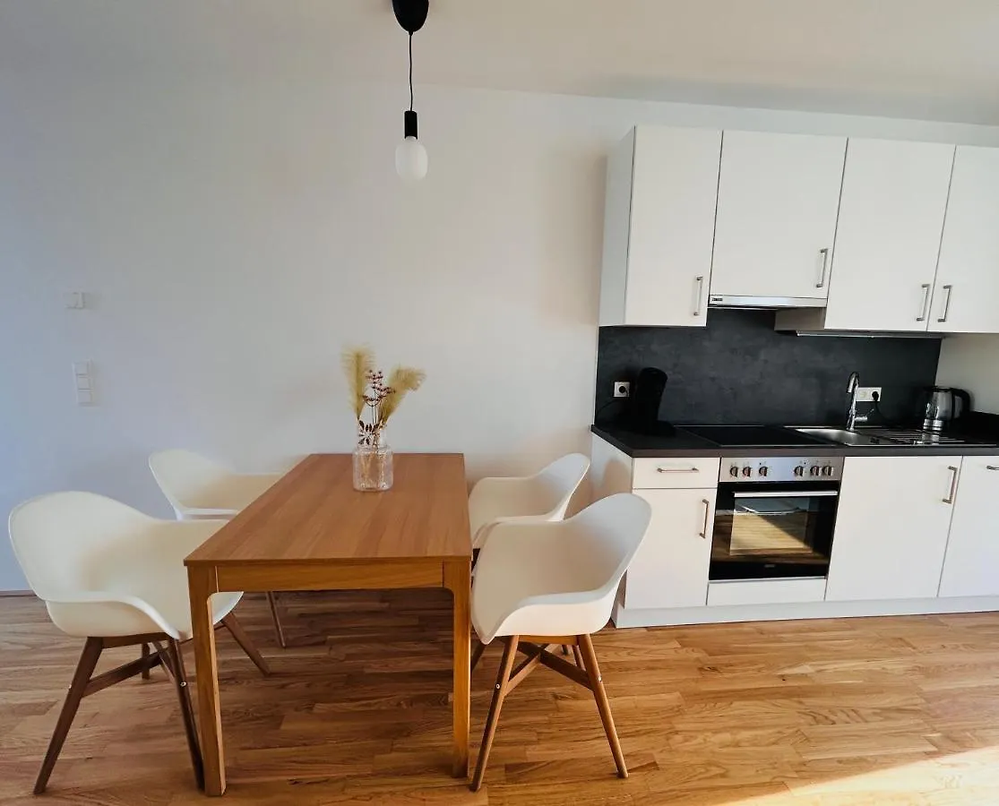 Апартаменты Gemuetliche Wohnung Mit Flair Und Natur Pur Вена