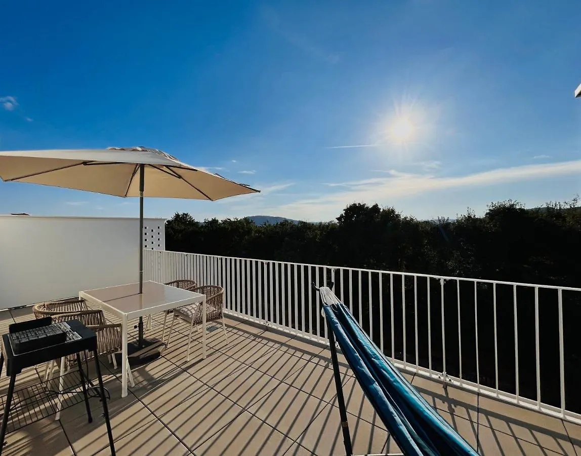 Gemuetliche Wohnung Mit Flair Und Natur Pur Vienna Apartment